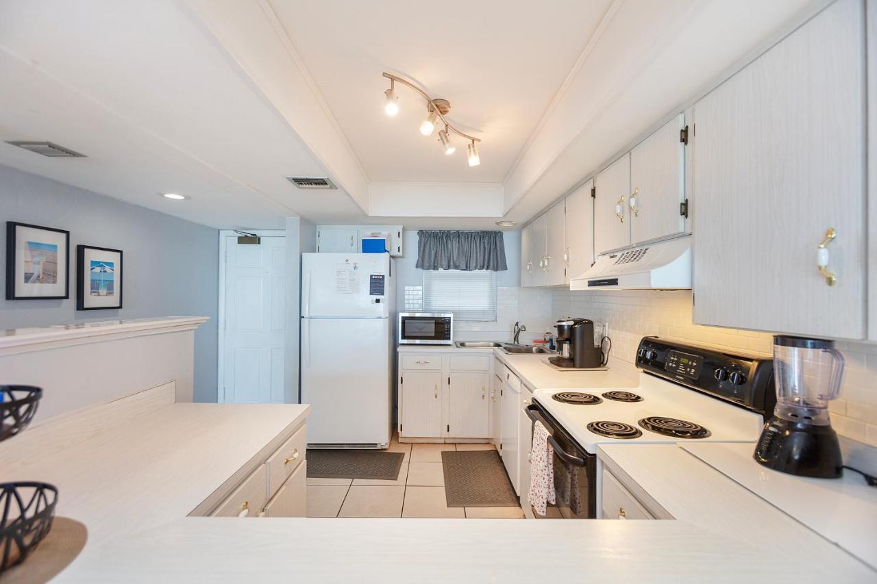 Daytona Beach Shores Ocean Front Balcony 2Beds 2Ba King Ste And 2Queens - Shores Club 805 Екстер'єр фото