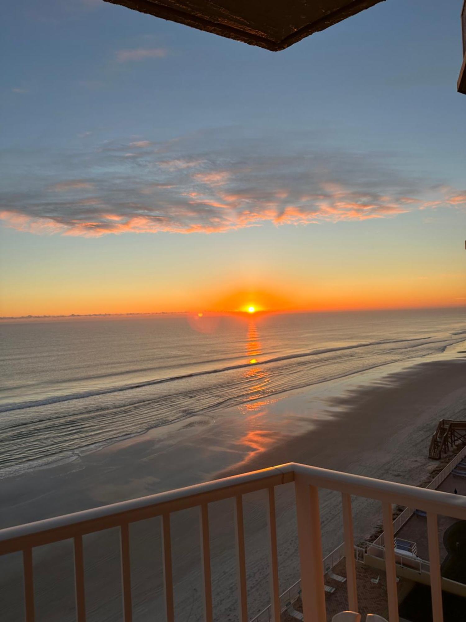 Daytona Beach Shores Ocean Front Balcony 2Beds 2Ba King Ste And 2Queens - Shores Club 805 Екстер'єр фото